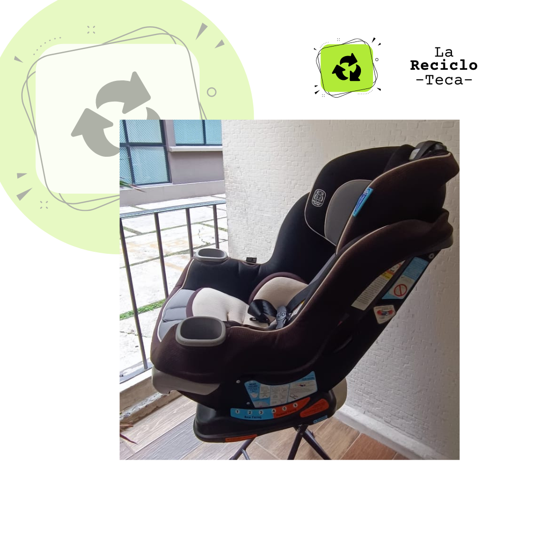 Auto asiento 3 etapas Safetyist- 2da mano